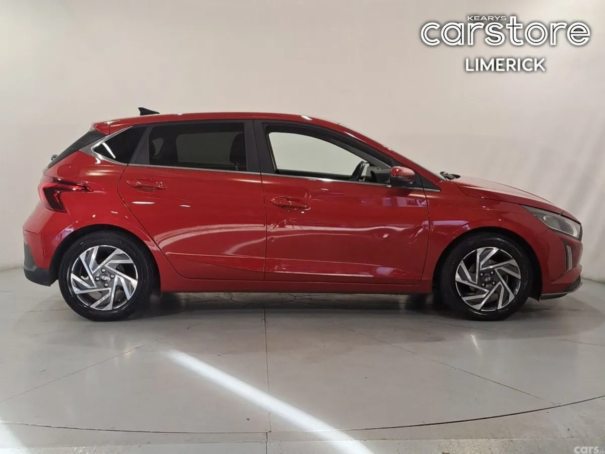 Hyundai i20 Hatchback, Petrol, 2024, Red