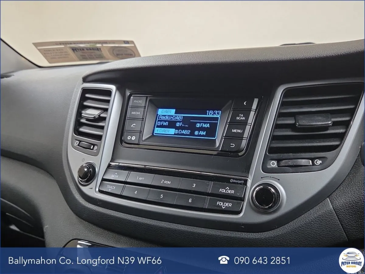 Hyundai Tucson SUV, Diesel, 2017, Gold