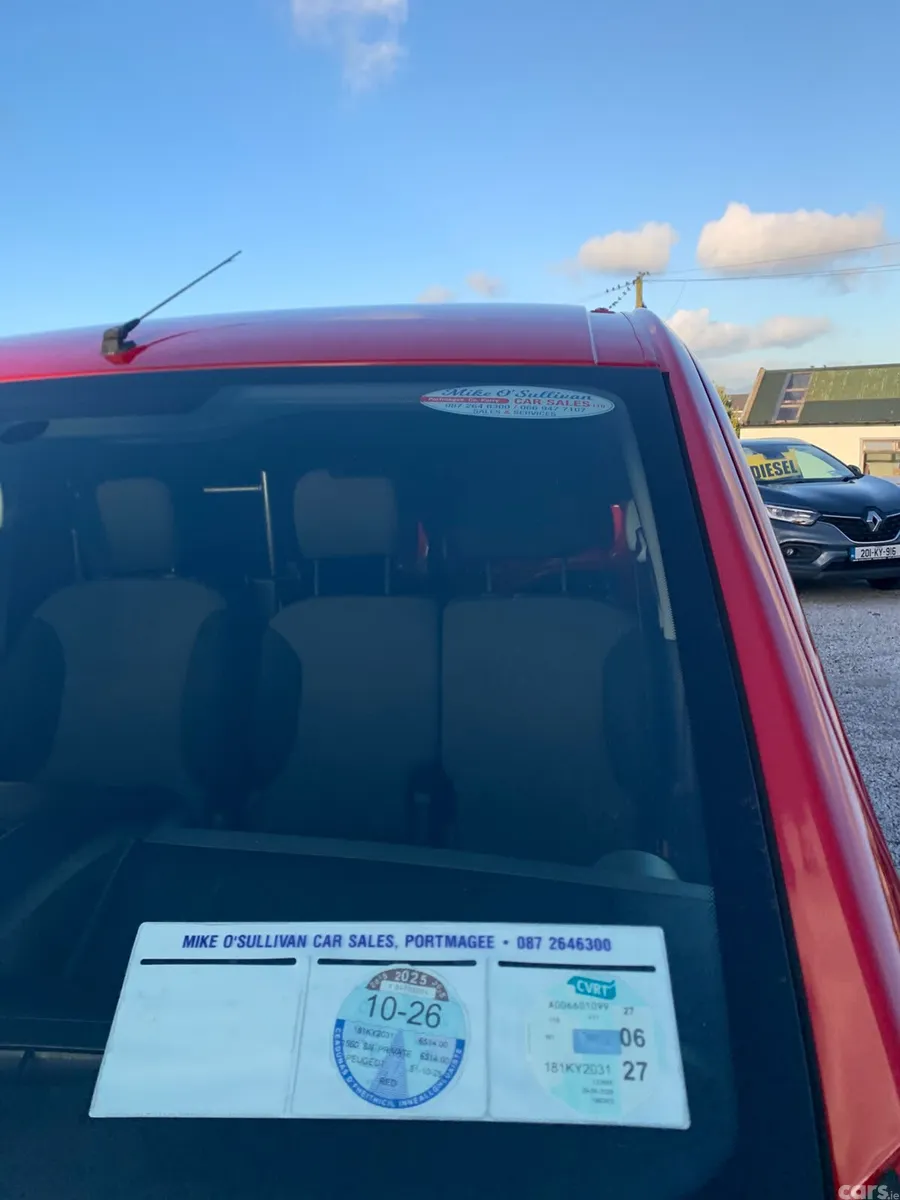 Peugeot Partner MPV, Diesel, 2018, Red