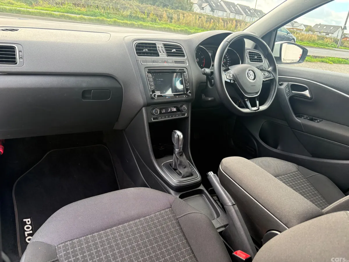 Volkswagen Polo Hatchback, Petrol, 2017, White