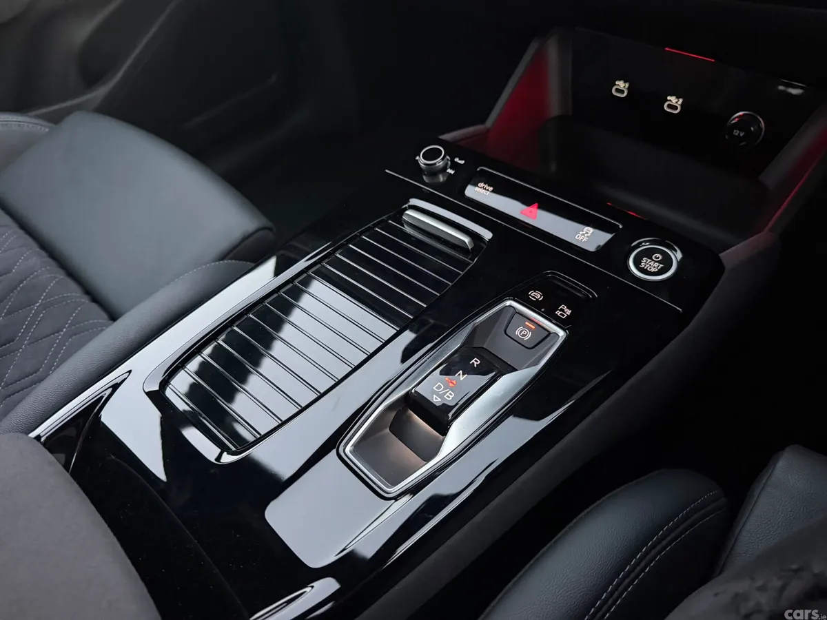 Audi Q6 e-tron SUV, Electric, 2026, Grey