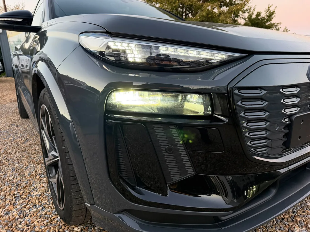 Audi Q6 e-tron SUV, Electric, 2026, Grey