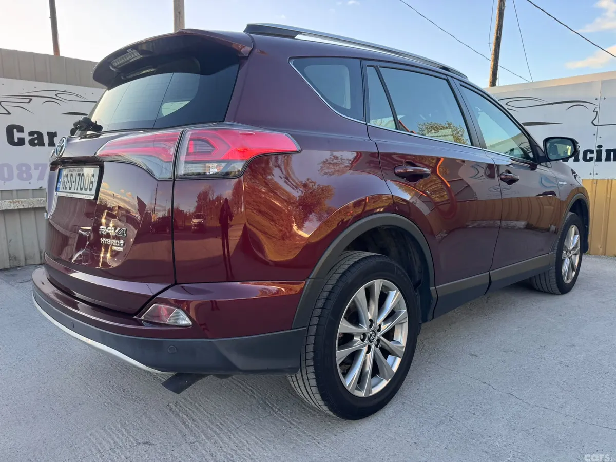 Toyota RAV4 SUV, Petrol Hybrid, 2016, Red