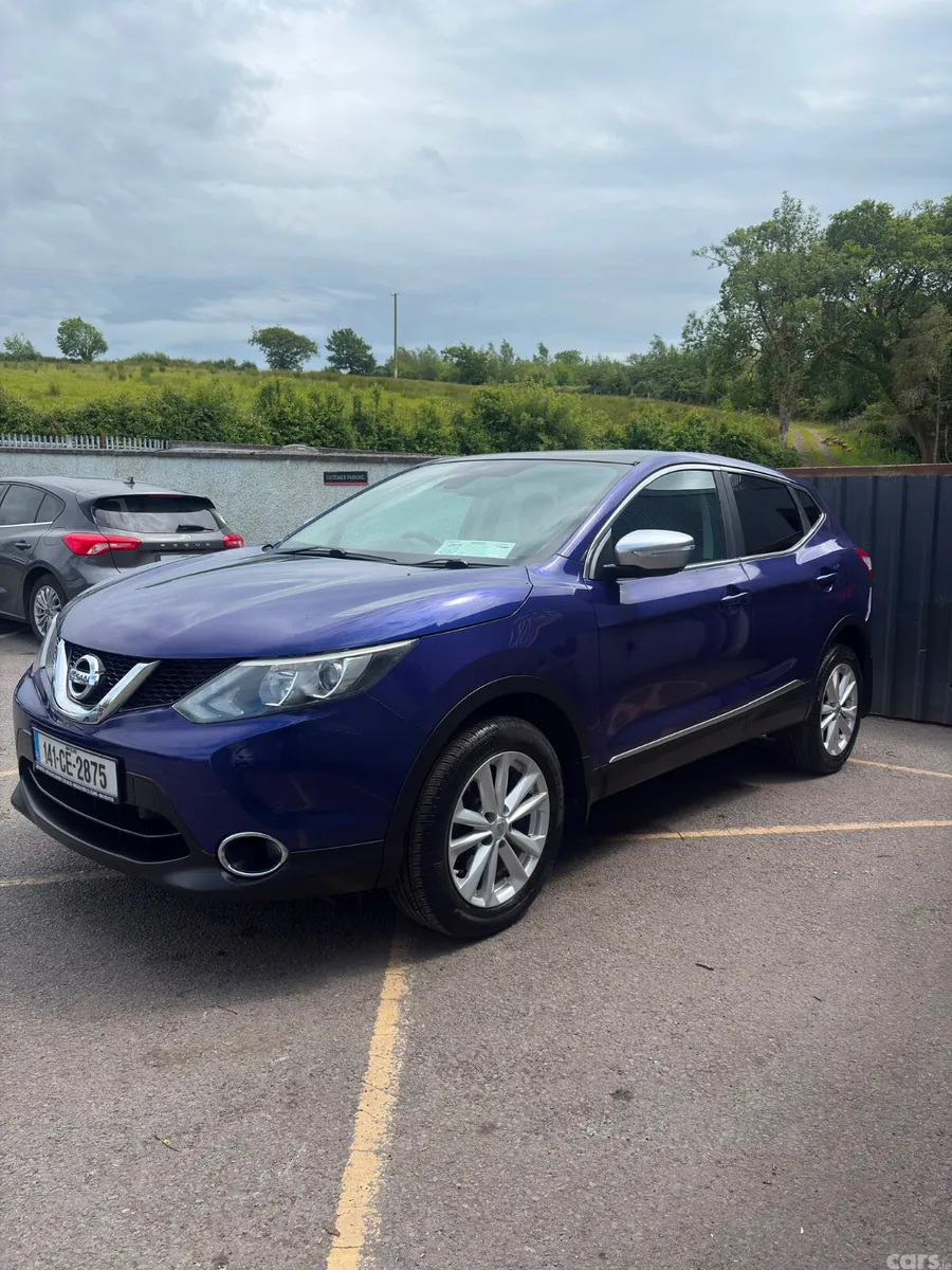 Nissan Qashqai Hatchback, Petrol, 2014, Blue