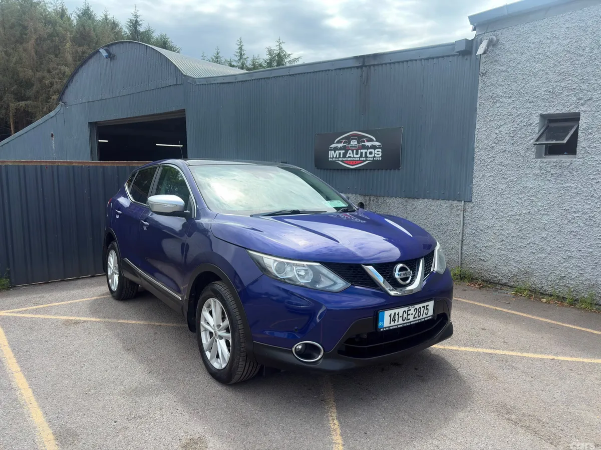 Nissan Qashqai Hatchback, Petrol, 2014, Blue