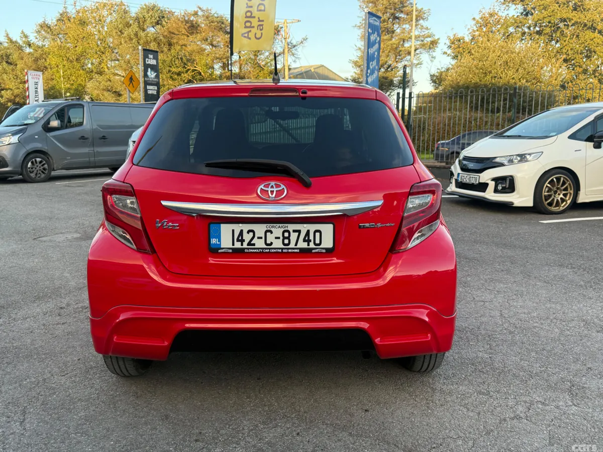 Toyota Vitz Hatchback, Petrol, 2014, Red