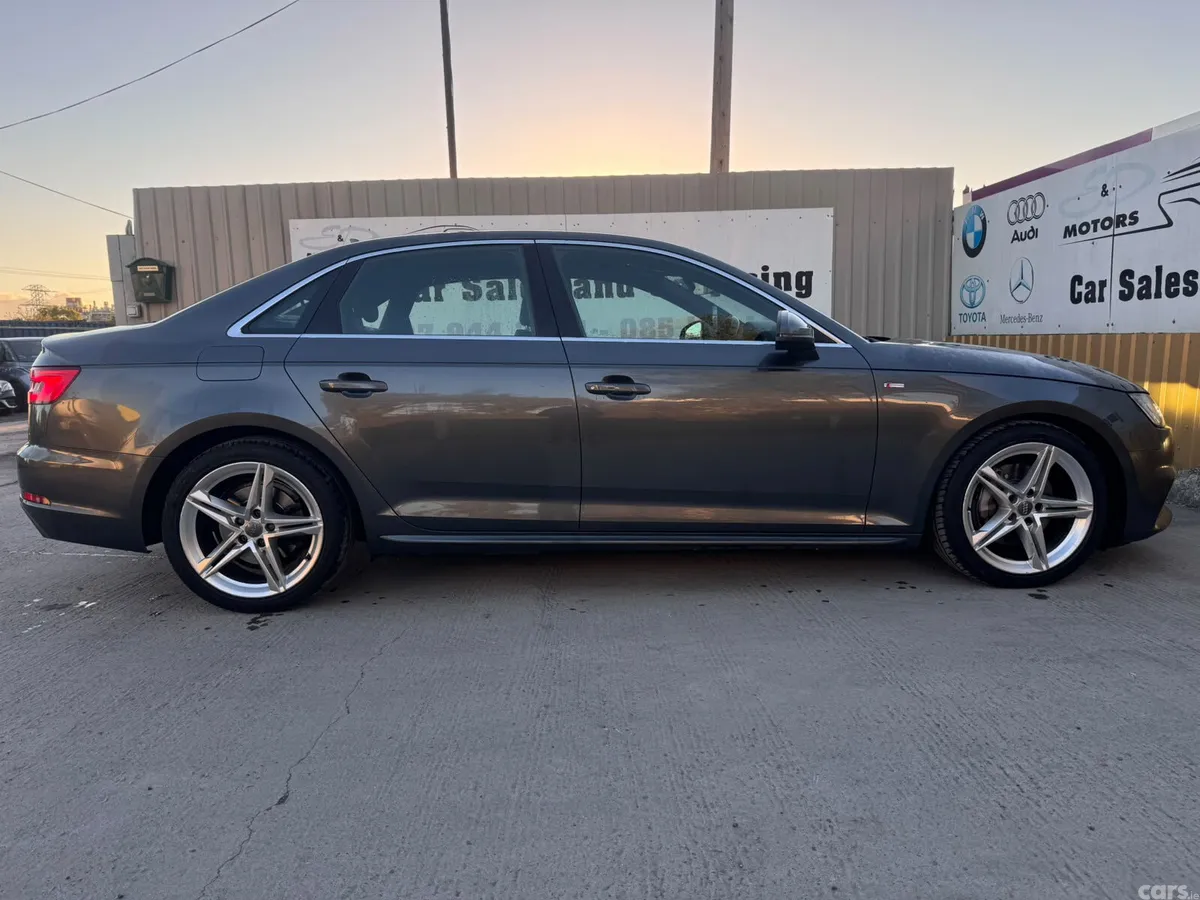 Audi A4 Saloon, Diesel, 2016, Grey