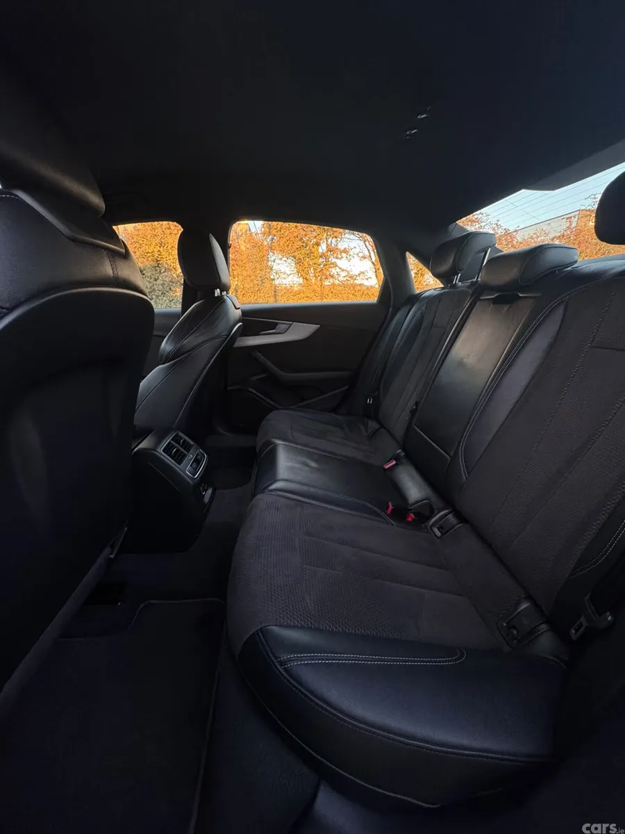 Audi A4 Saloon, Diesel, 2016, Grey