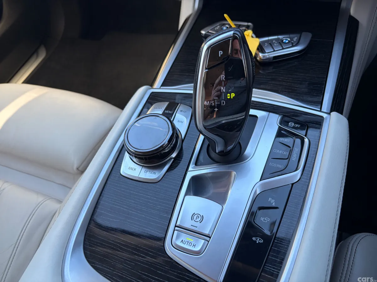 BMW 7-Series Saloon, Diesel, 2018, Grey