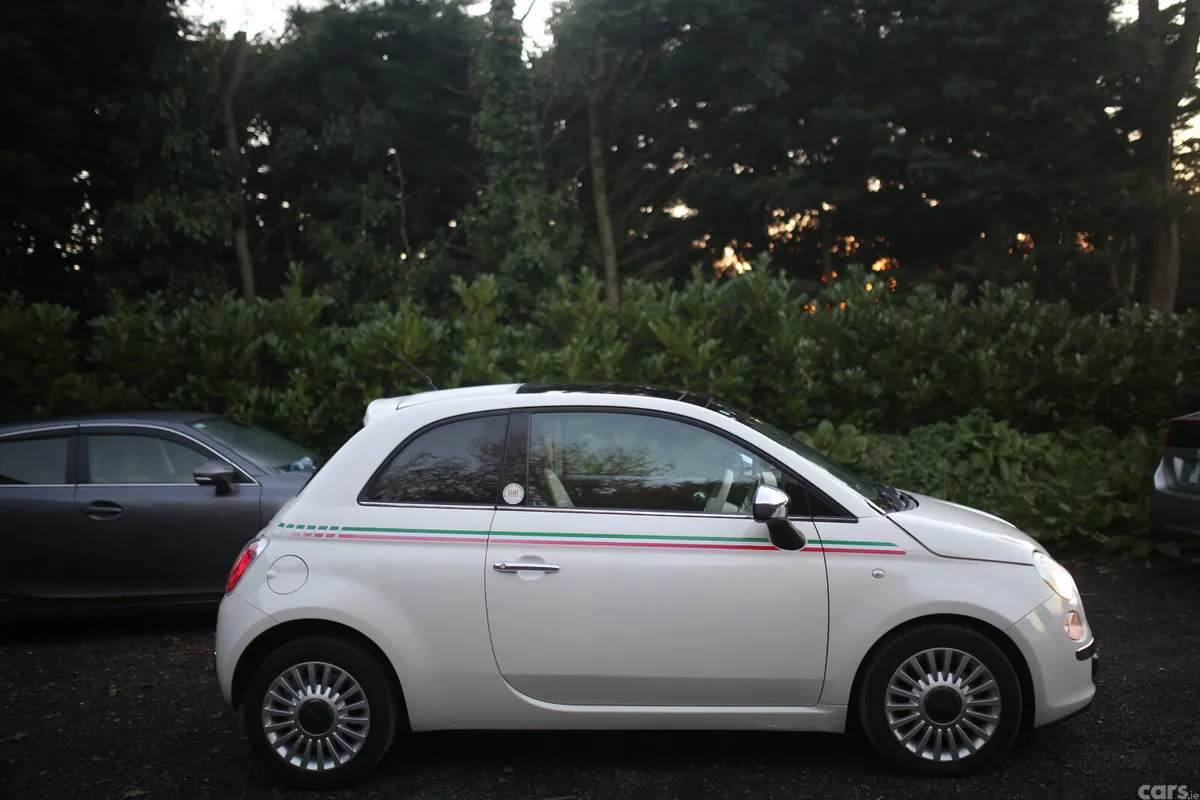 Fiat 500 Hatchback, Petrol, 2012, White