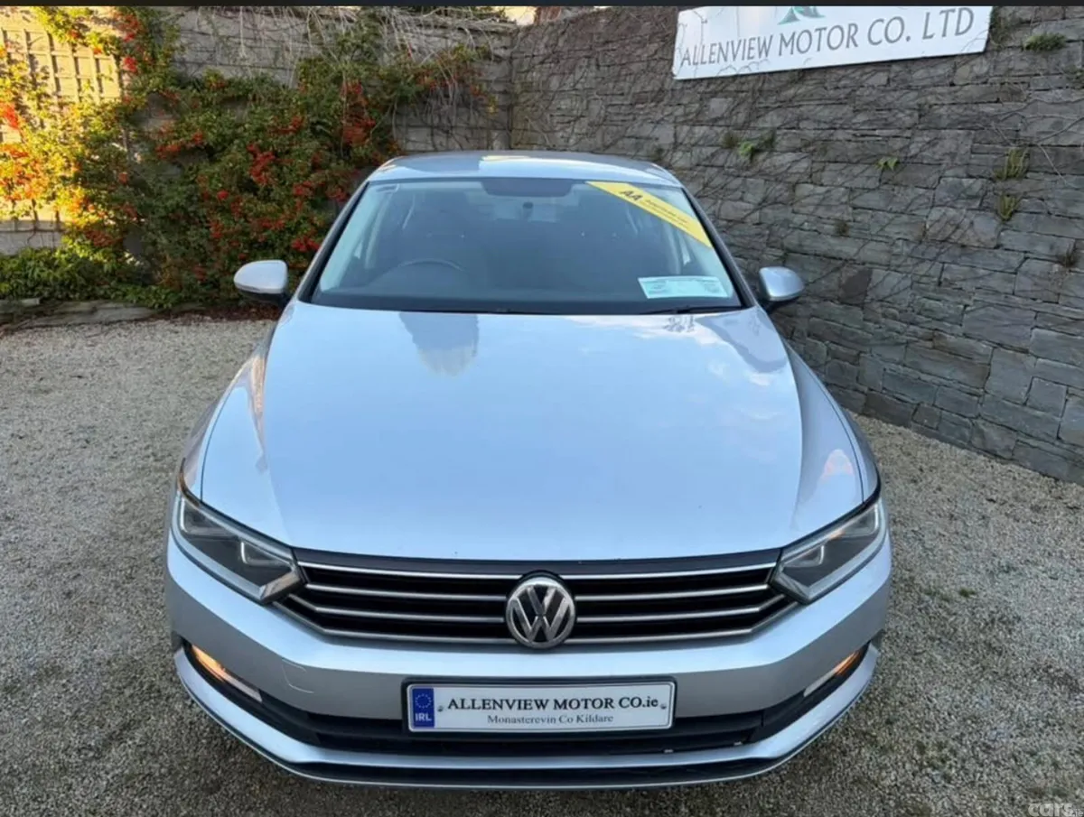 Volkswagen Passat Saloon, Diesel, 2017, Grey