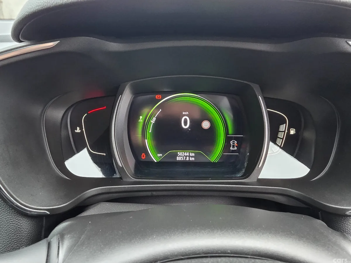 Renault Kadjar SUV, Diesel, 2018, Grey