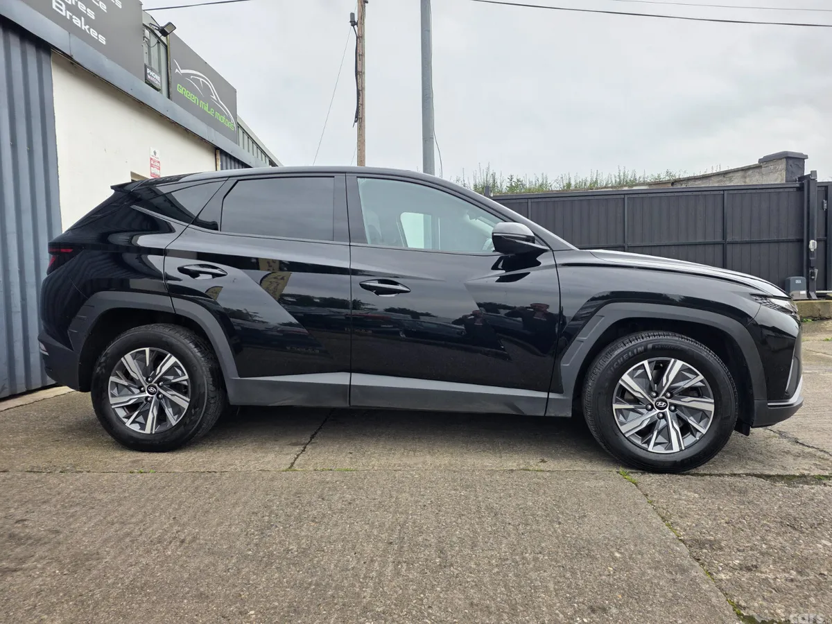 Hyundai Tucson SUV, Petrol Hybrid, 2022, Black