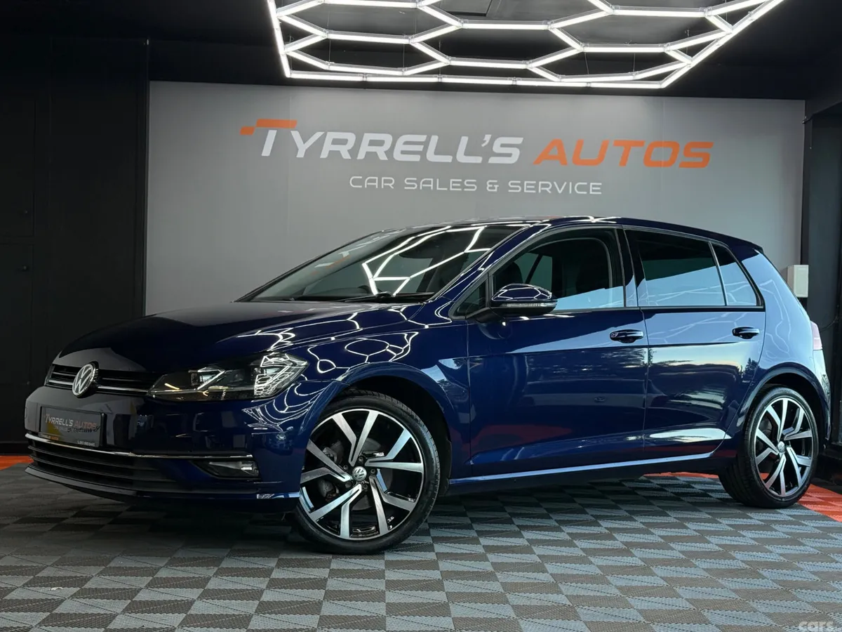 Volkswagen Golf Hatchback, Petrol, 2018, Blue