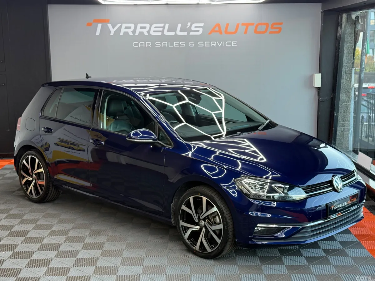 Volkswagen Golf Hatchback, Petrol, 2018, Blue