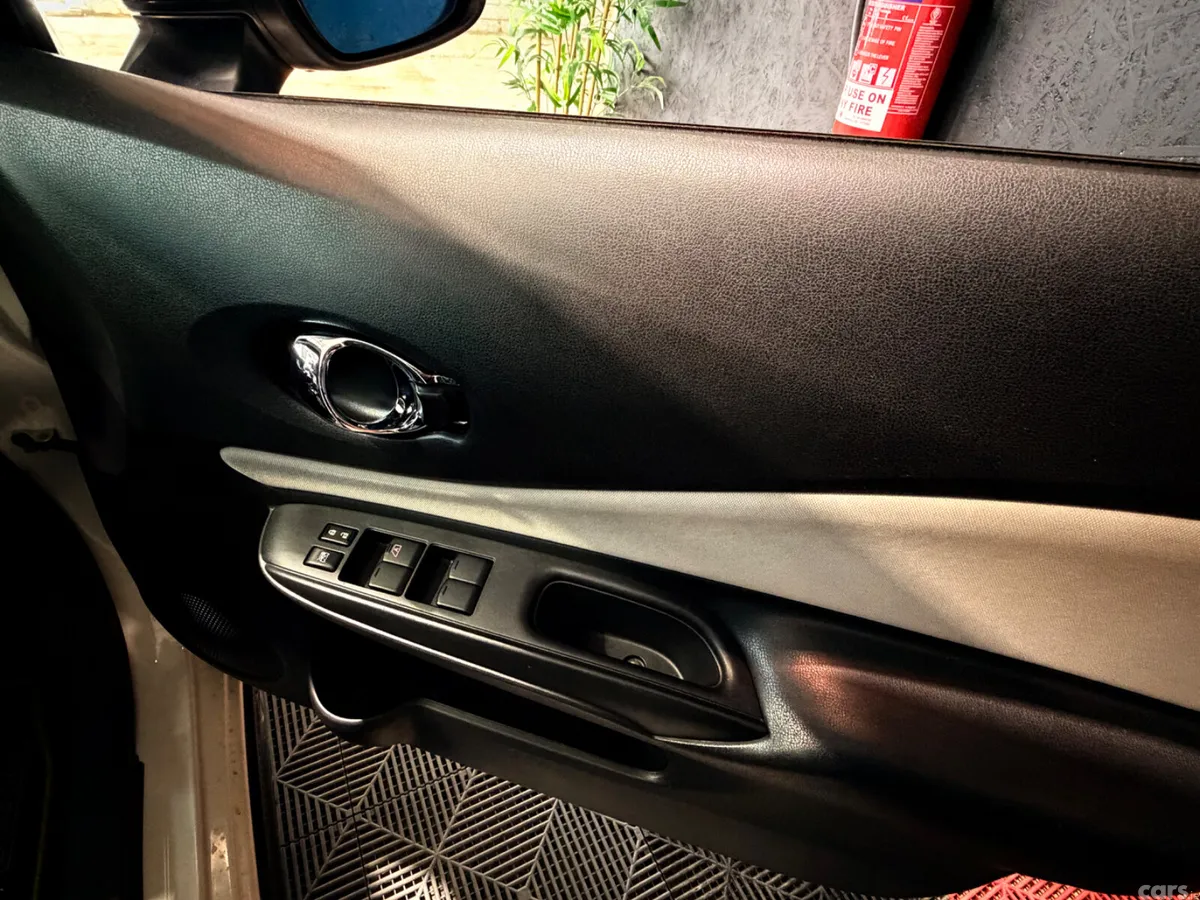 Nissan Note Hatchback, Petrol Hybrid, 2019, White