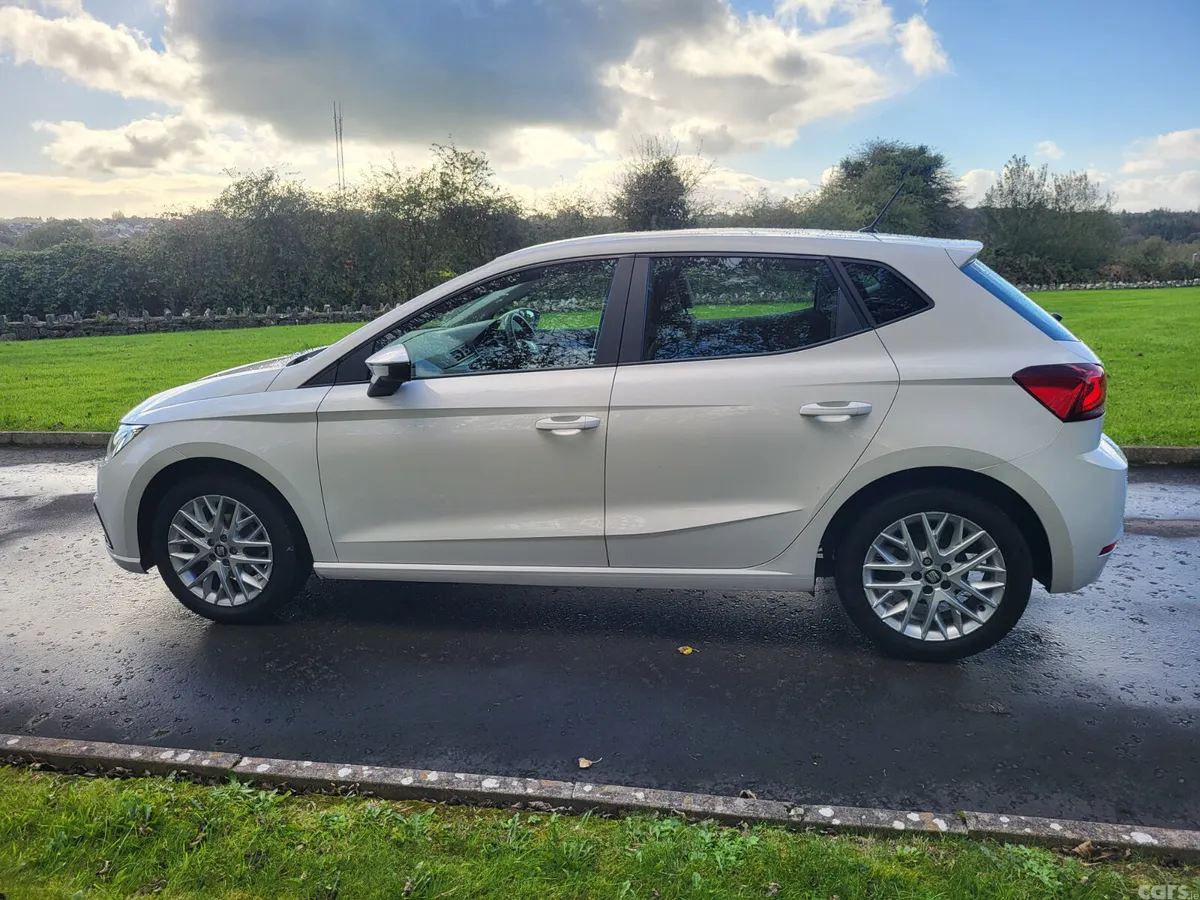 SEAT Ibiza Hatchback, Petrol, 2018, White