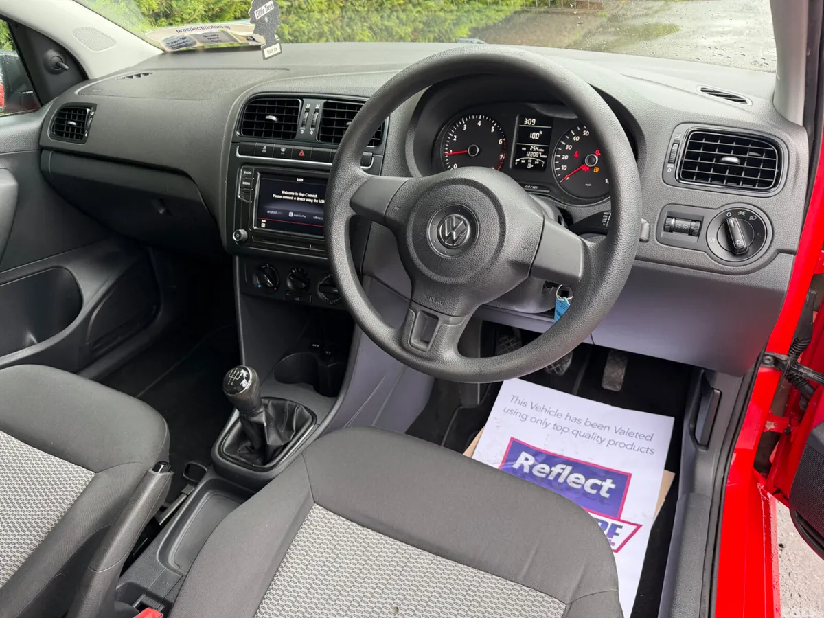 Volkswagen Polo Hatchback, Petrol, 2013, Red