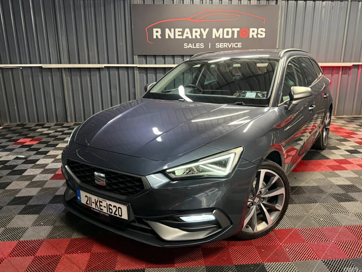 SEAT Leon Estate, Petrol Plug-in Hybrid, 2021, Grey