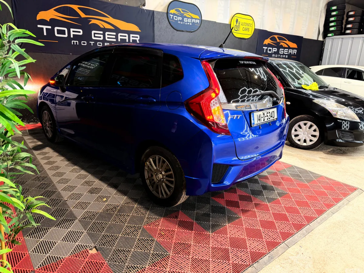 Honda Fit Hatchback, Petrol Hybrid, 2014, Blue