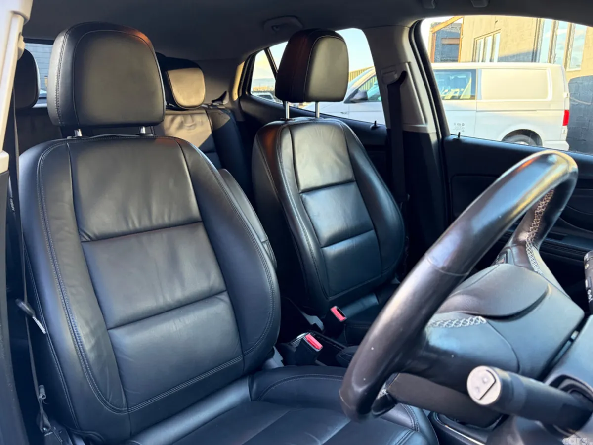 Opel Mokka MPV, Diesel, 2018, White