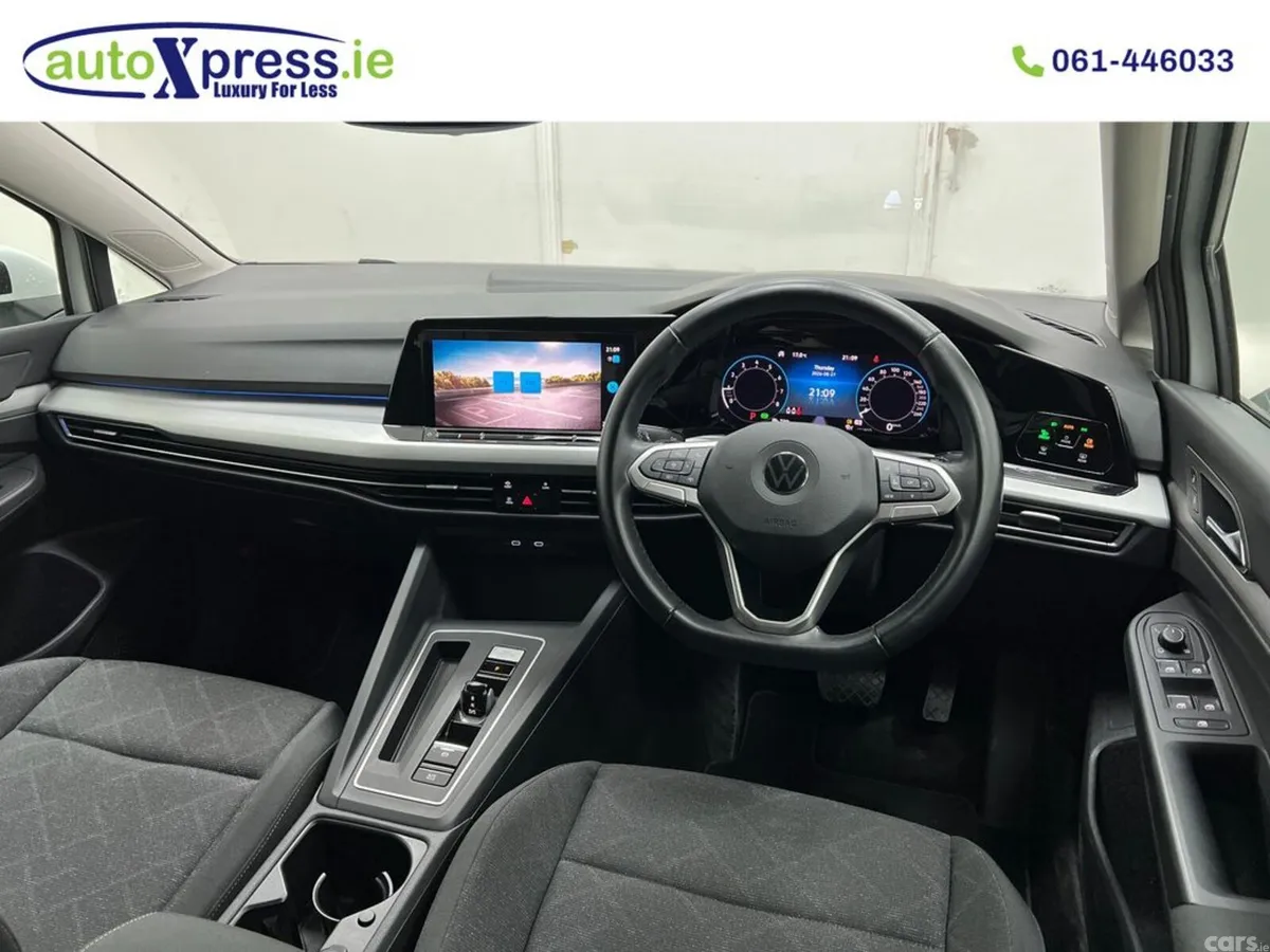 Volkswagen Golf Hatchback, Petrol, 2021, White