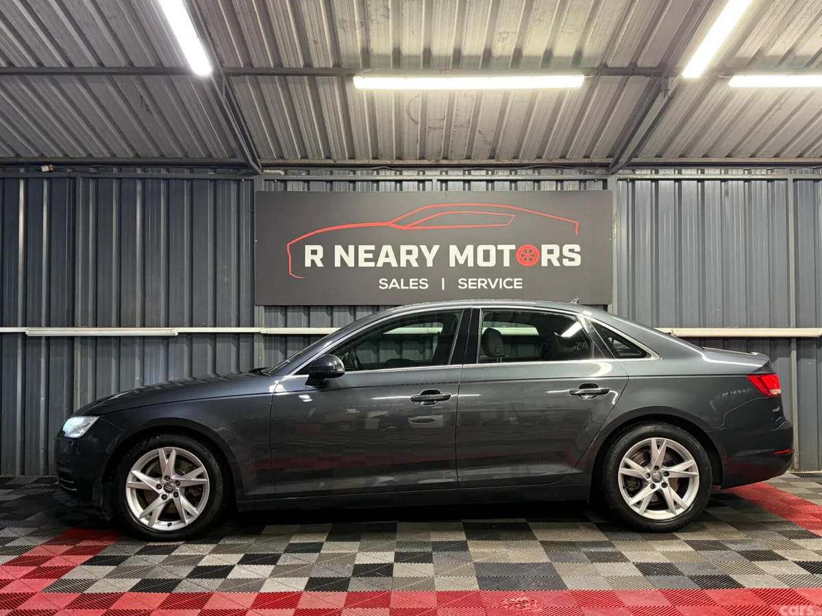 Audi A4 Saloon, Diesel, 2017, Grey