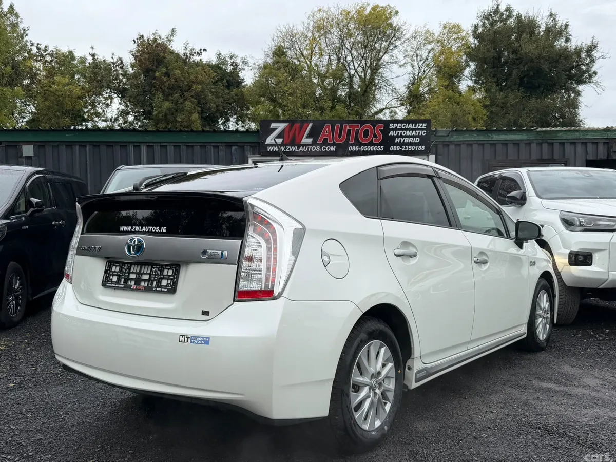 Toyota Prius Hatchback, Petrol Plug-in Hybrid, 2013, White