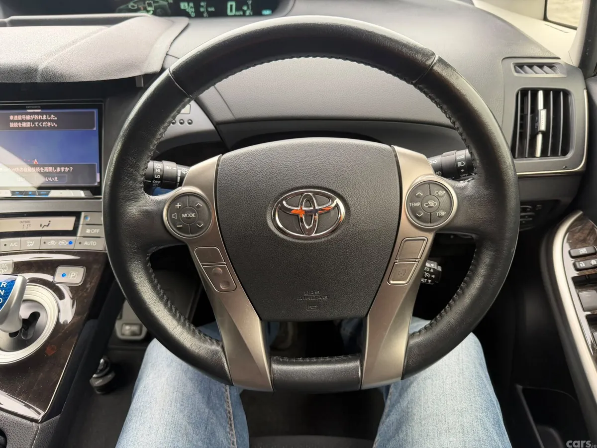 Toyota Prius Hatchback, Petrol Plug-in Hybrid, 2013, White