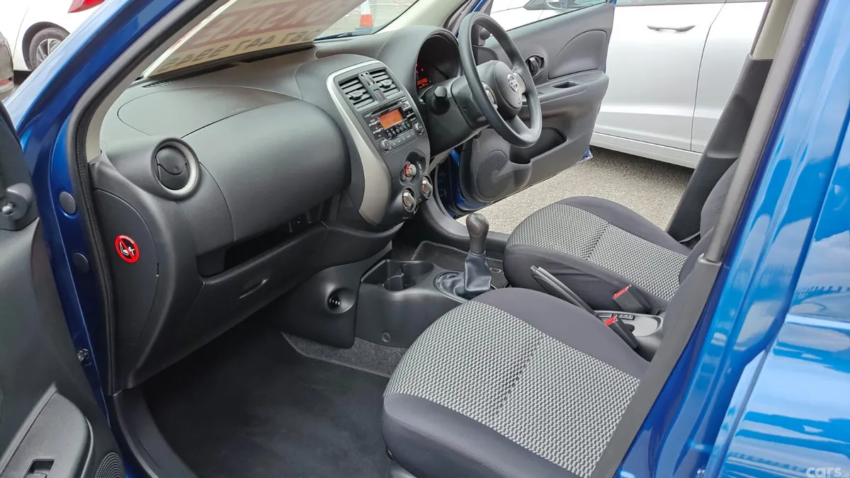 Nissan Micra Hatchback, Petrol, 2015, Blue