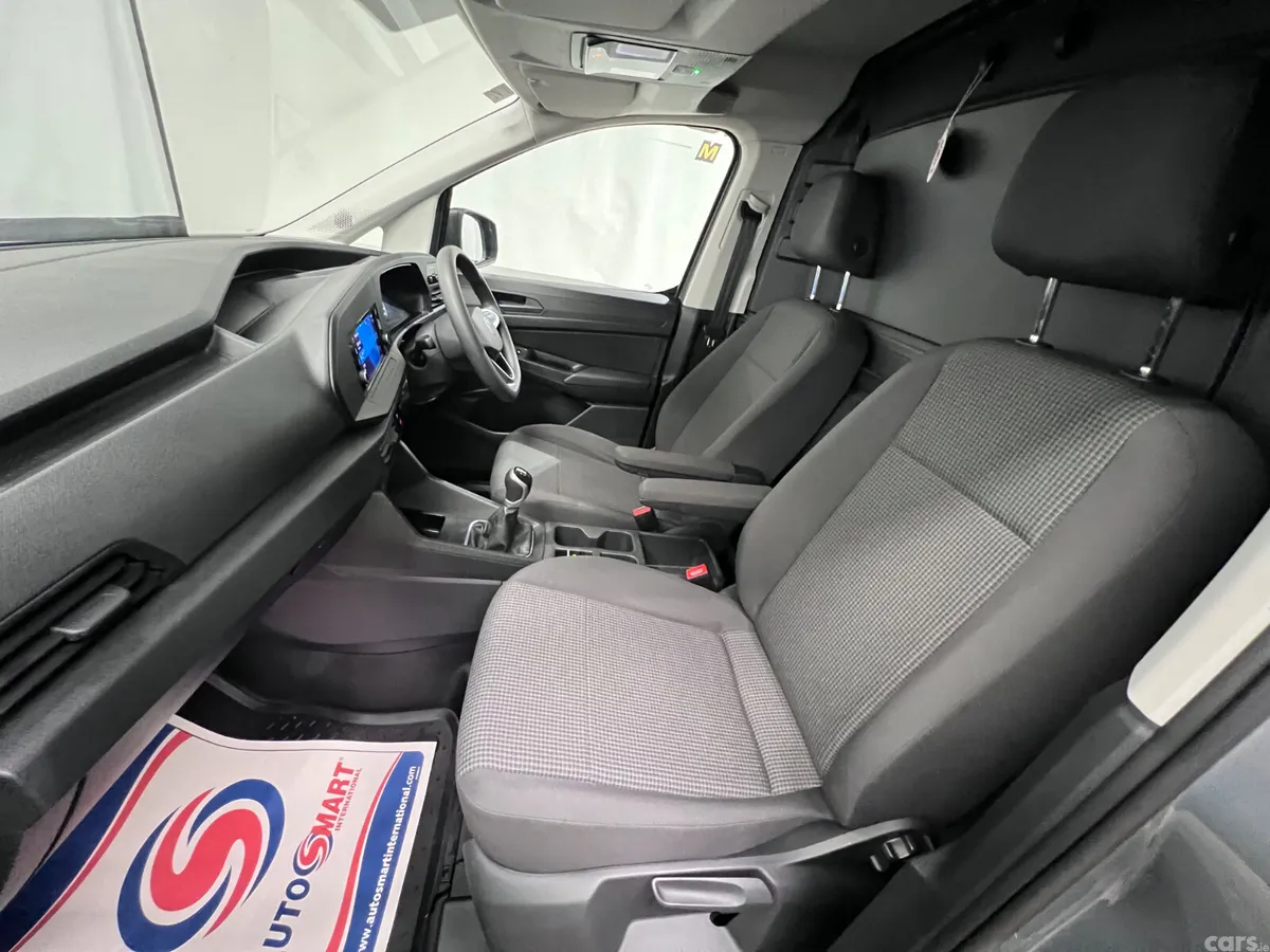 Volkswagen Caddy MPV, Diesel, 2023, Grey