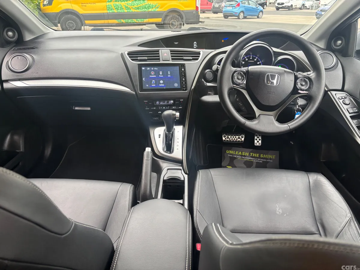 Honda Civic Estate, Petrol, 2016, Silver