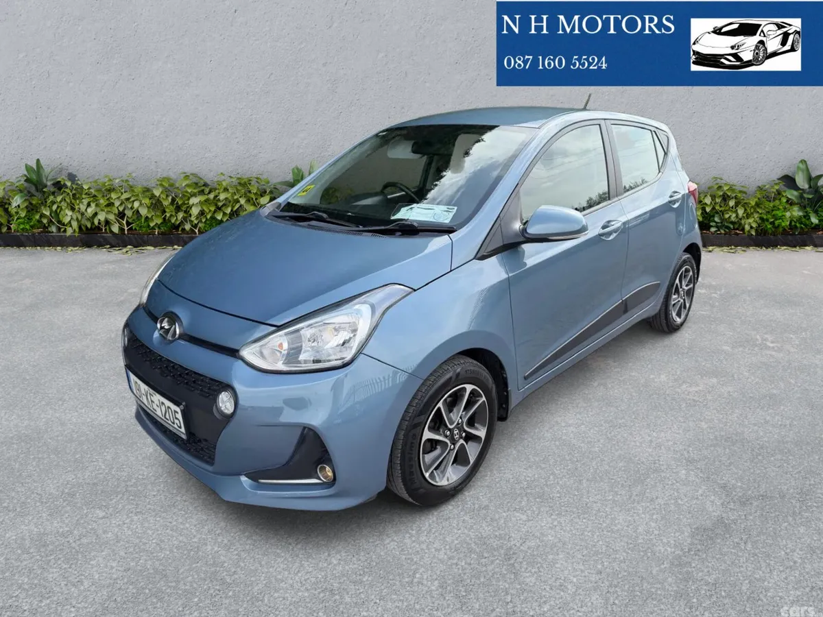 Hyundai i10 Hatchback, Petrol, 2019, Blue