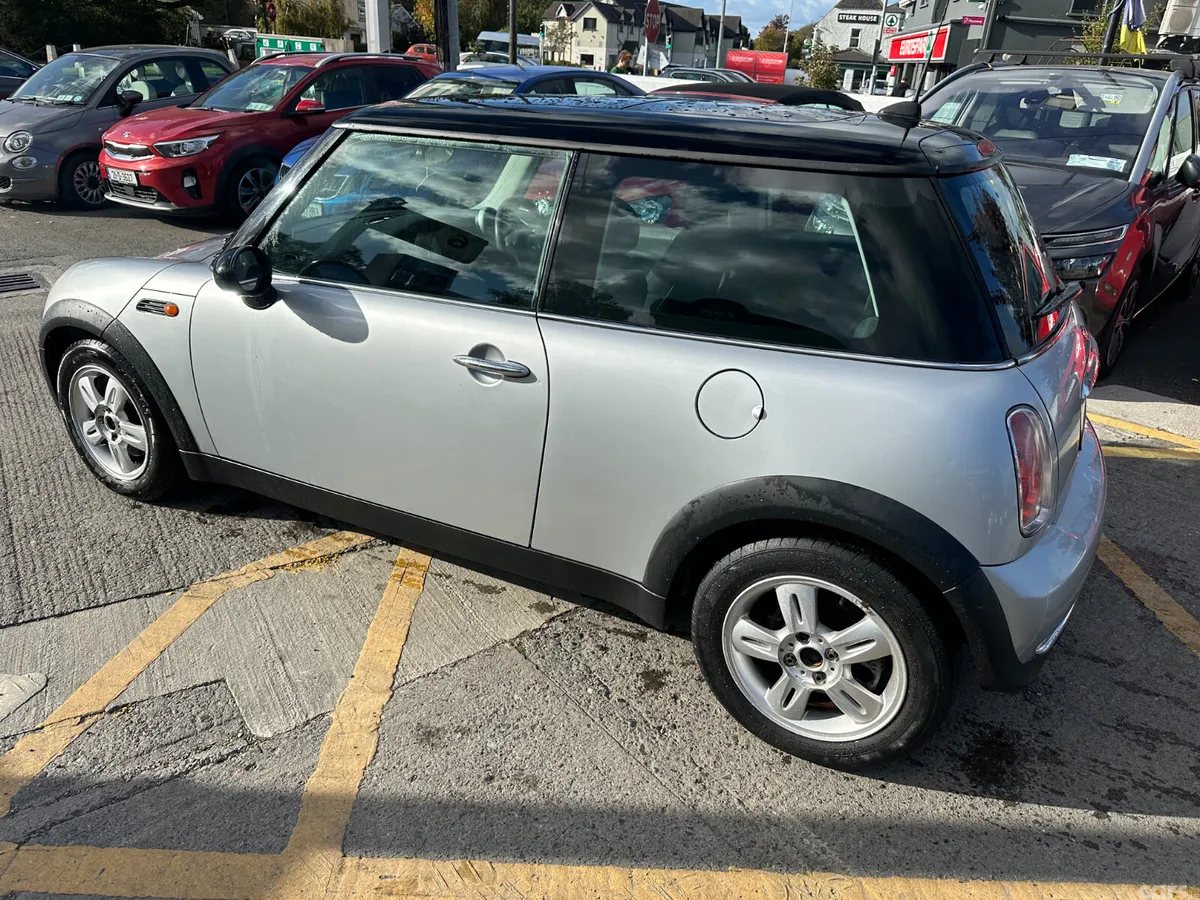 Mini Cooper Hatchback, Petrol, 2005, Silver