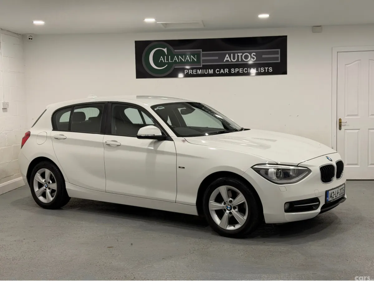 BMW 1-Series Hatchback, Petrol, 2014, White