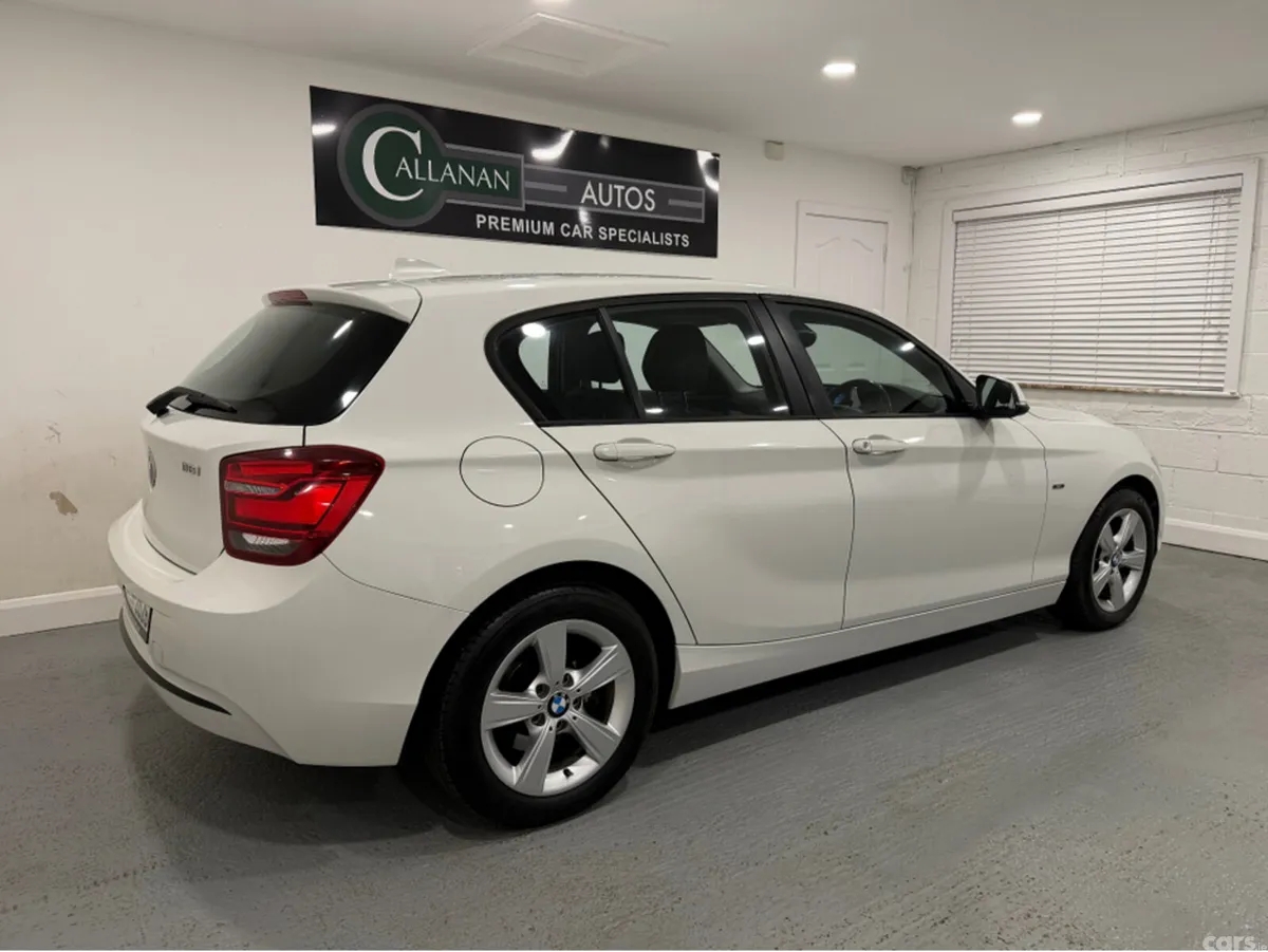 BMW 1-Series Hatchback, Petrol, 2014, White