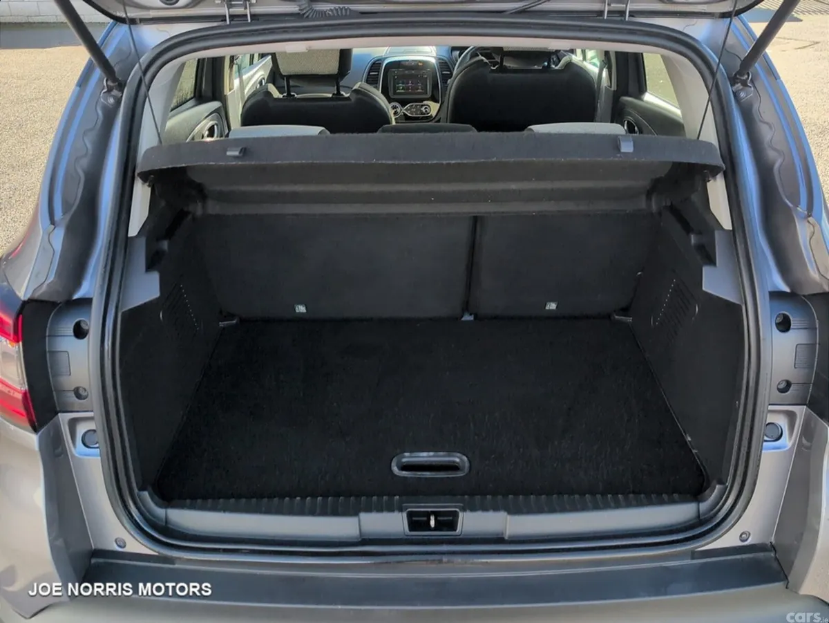 Renault Captur Hatchback, Diesel, 2019, Grey
