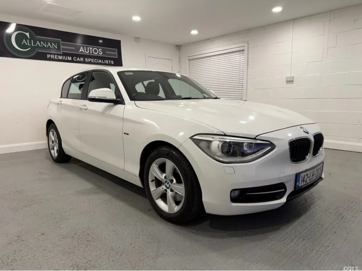BMW 1-Series Hatchback, Petrol, 2014, White