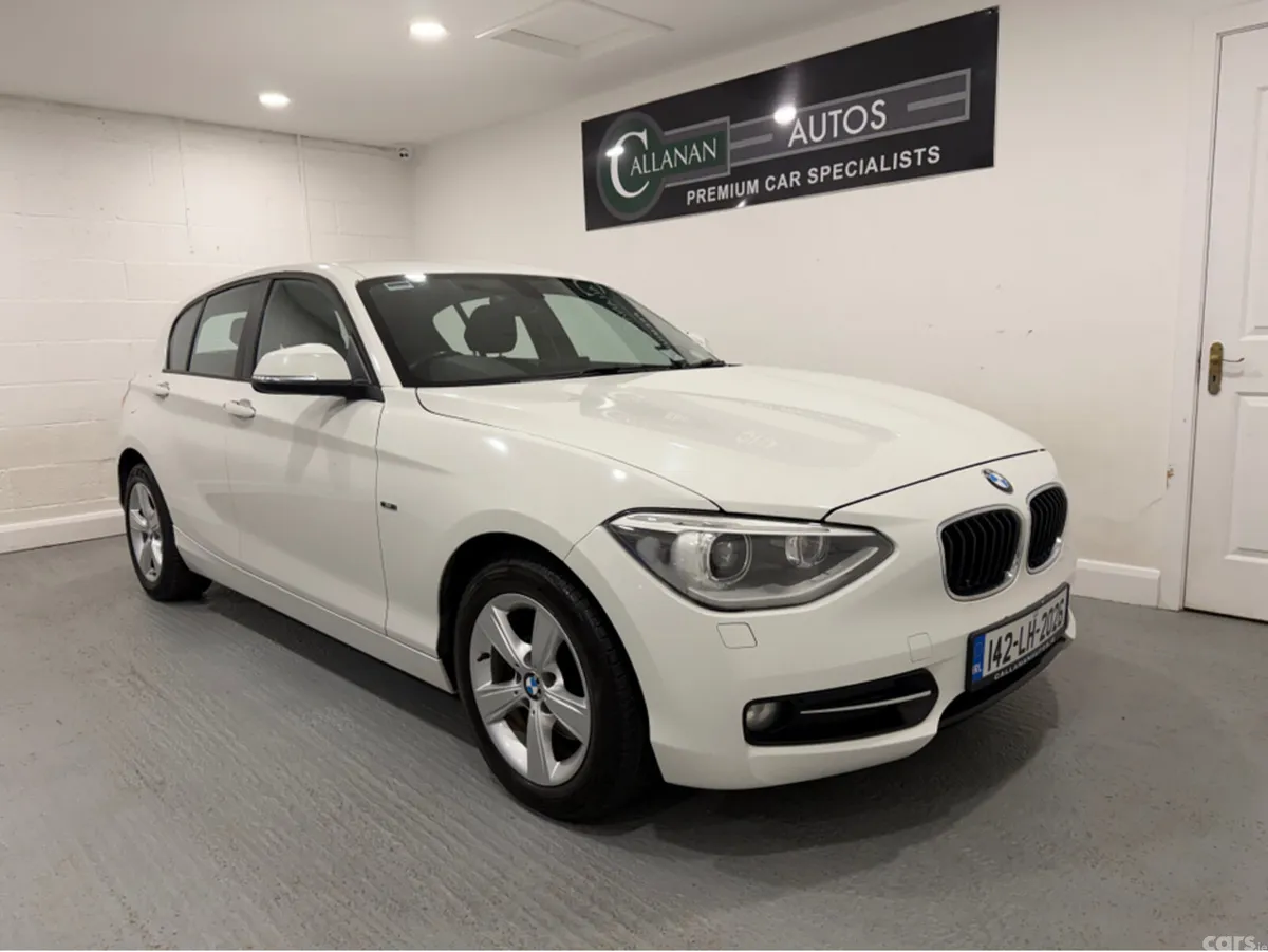 BMW 1-Series Hatchback, Petrol, 2014, White