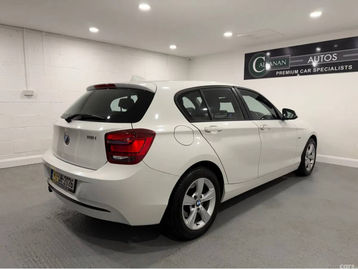 BMW 1-Series Hatchback, Petrol, 2014, White