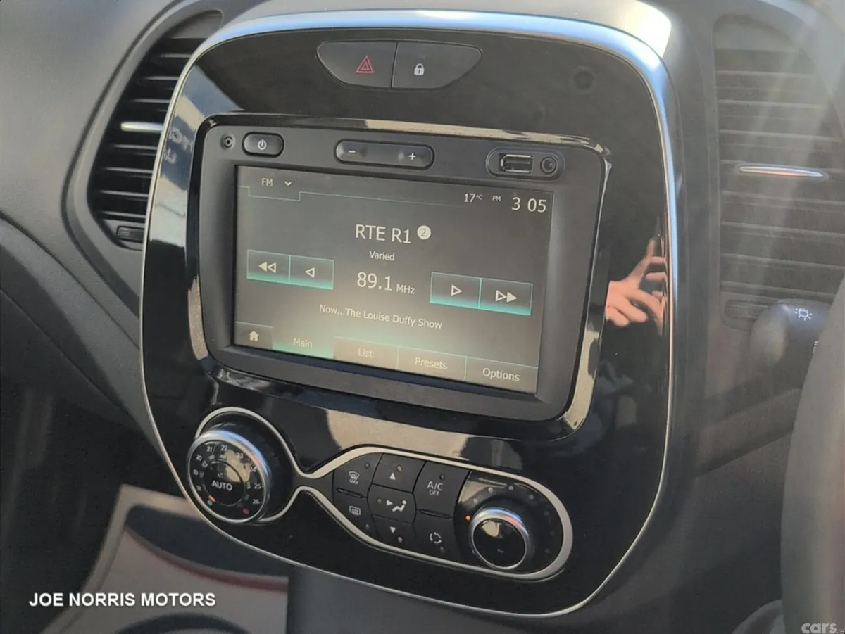 Renault Captur Hatchback, Diesel, 2019, Grey