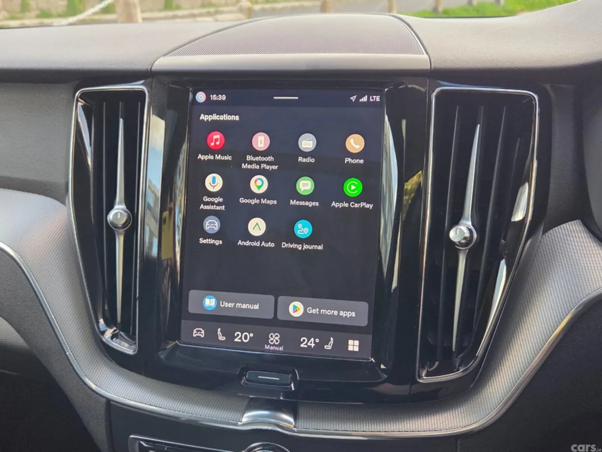 Volvo XC60 SUV, Petrol Plug-in Hybrid, 2023, Grey