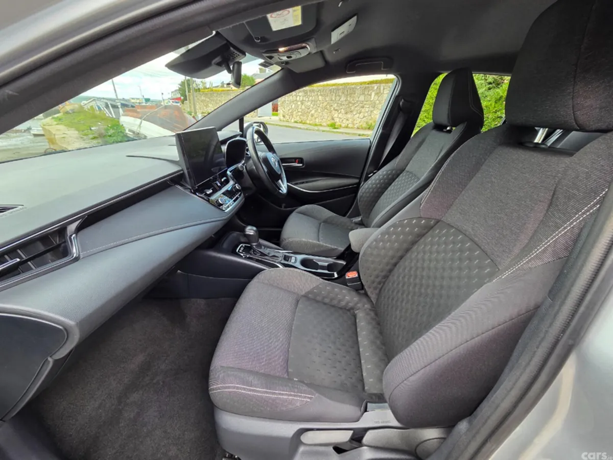 Toyota Corolla Hatchback, Petrol Hybrid, 2024, Grey