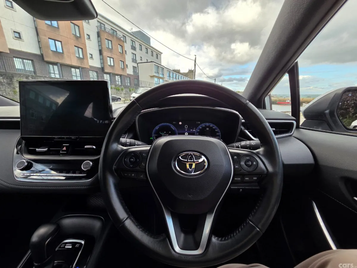 Toyota Corolla Hatchback, Petrol Hybrid, 2024, Grey