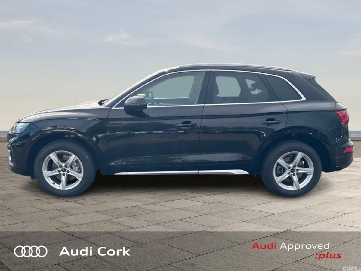 Audi Q5 SUV, Diesel, 2023, Black
