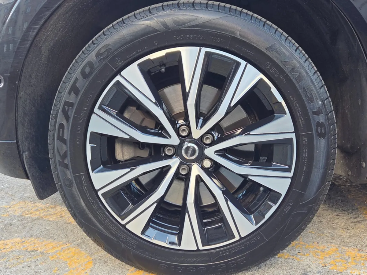 Volvo XC60 SUV, Diesel, 2023, Black