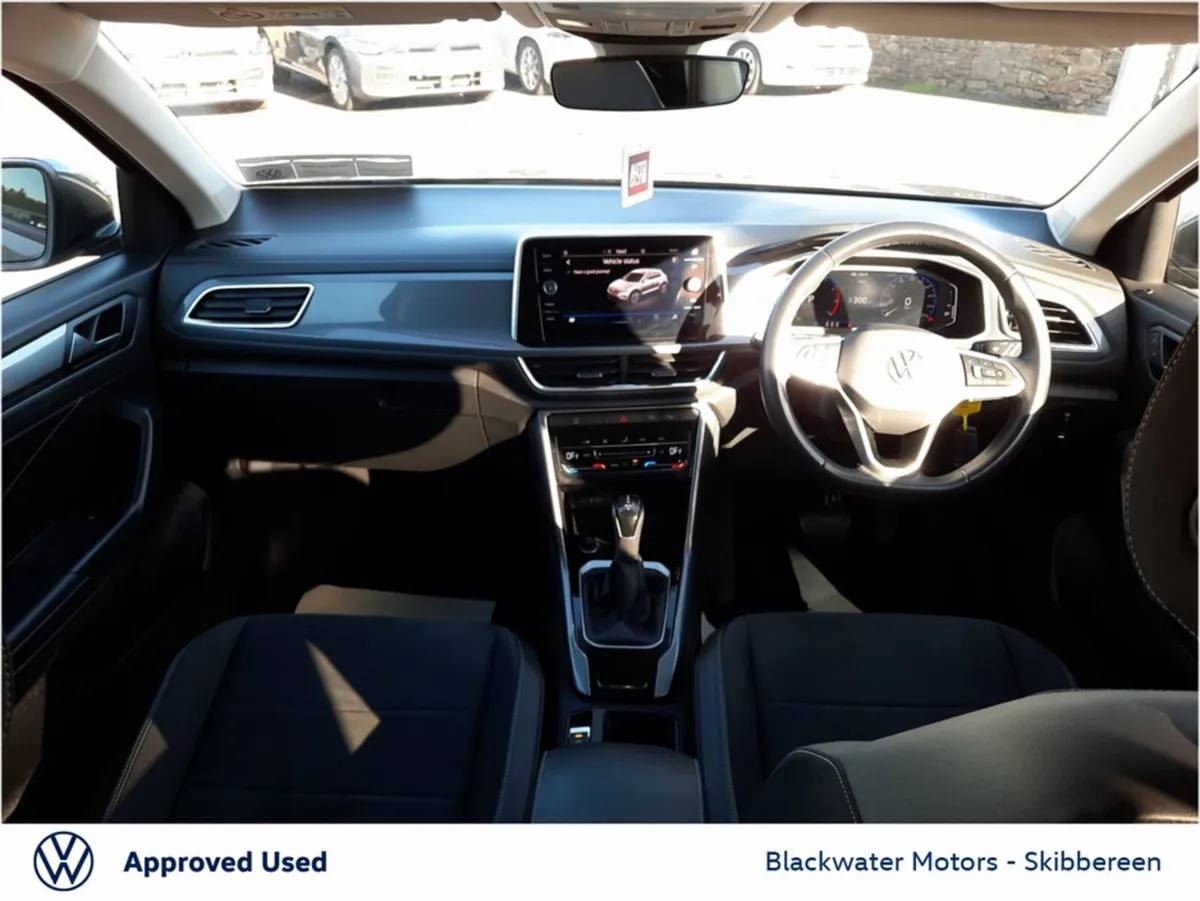 Volkswagen T-Roc SUV, Petrol, 2023, Grey