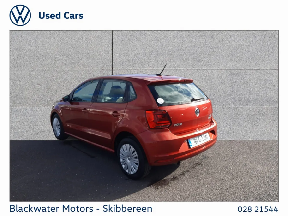 Volkswagen Polo Hatchback, Petrol, 2016, 