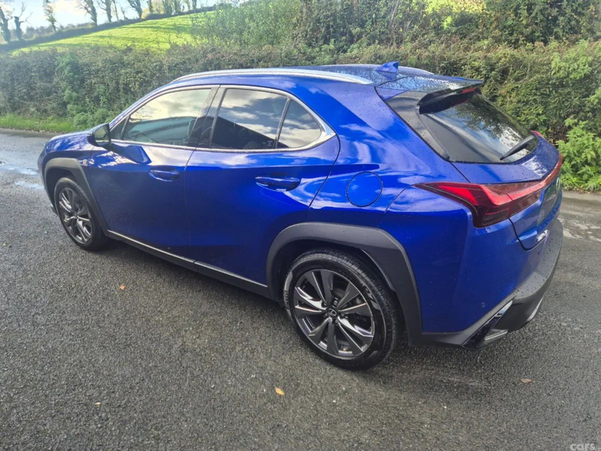 Lexus UX Estate, Petrol Hybrid, 2023, Blue