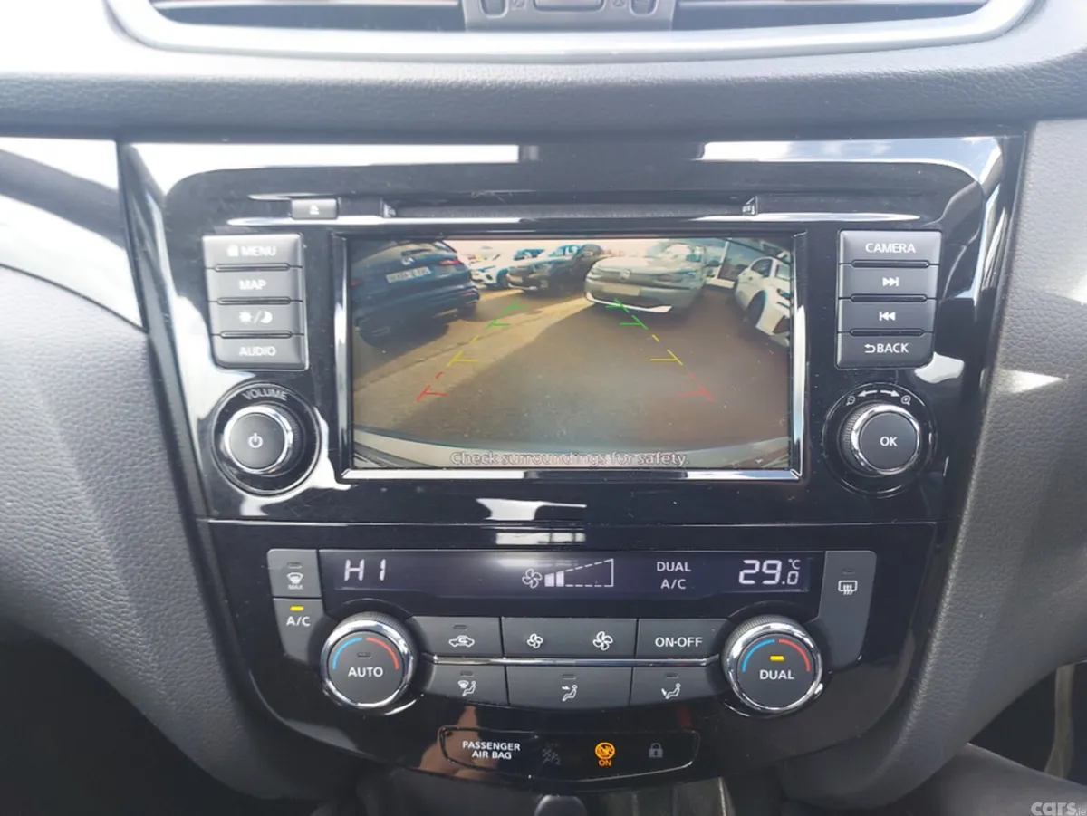 Nissan Qashqai MPV, Petrol, 2020, Grey